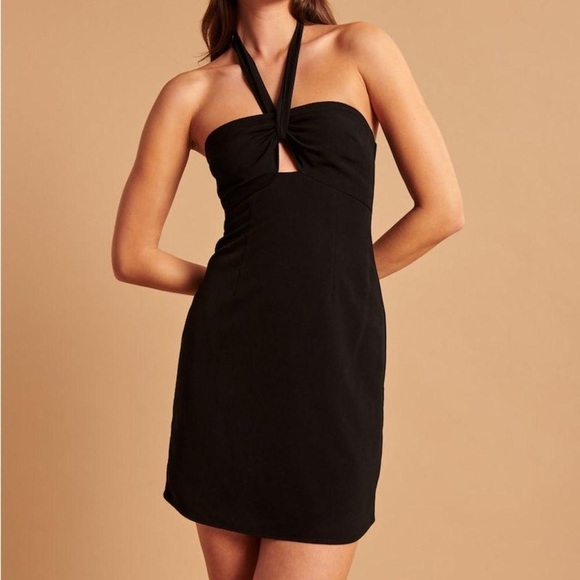 NWOT Abercrombie & Fitch Knot-Front Cutout Halter Mini Dress - Picture 2 of 4